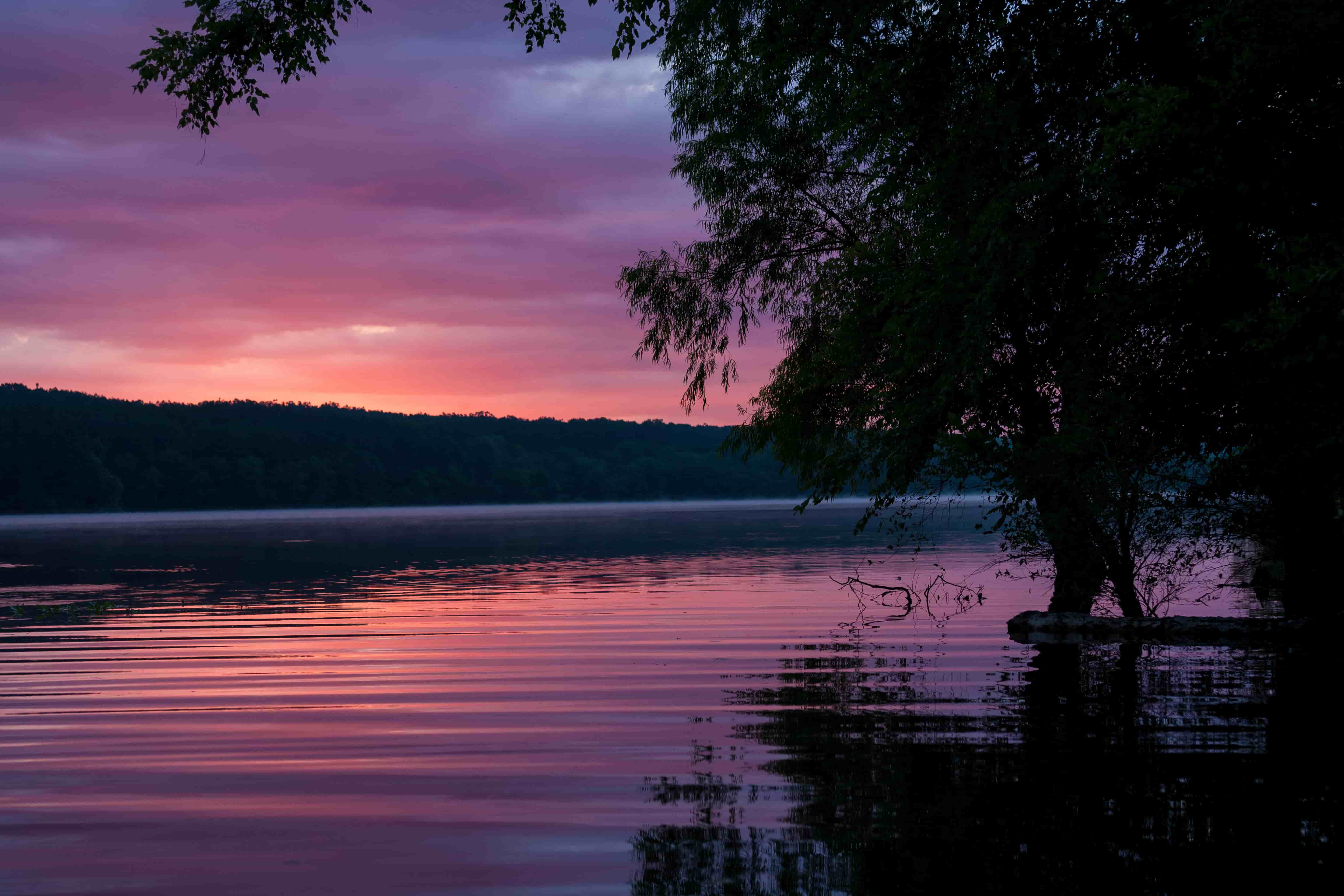 Dusk on Kentucky Lake